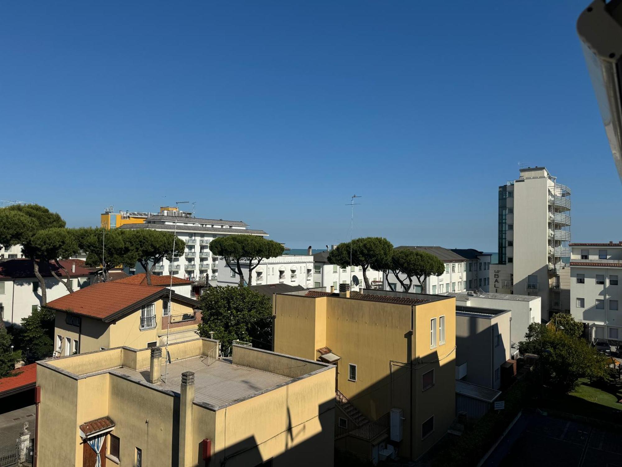 Marconi Deluxe Apartment Lido di Jesolo Bagian luar foto